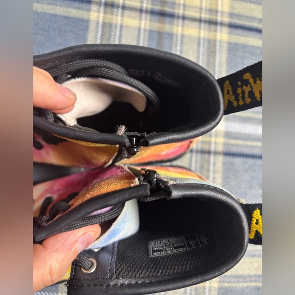 Dr. Martens Tie Dye Boots Multicolor Kids - Picture 4 of 11